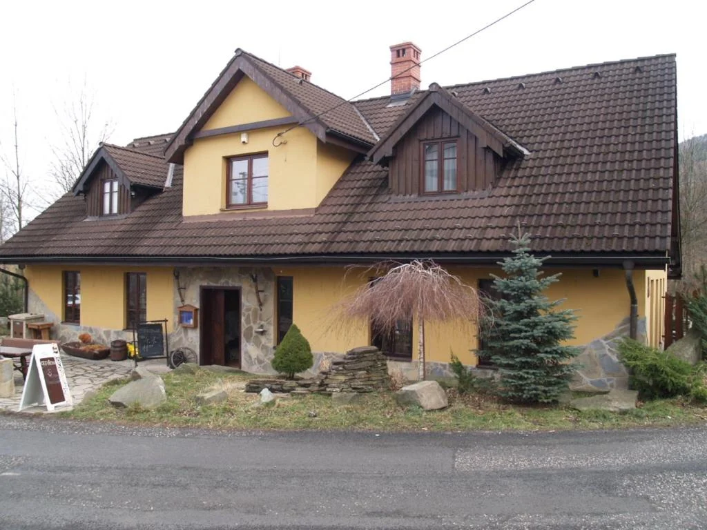 Gutská krčma zvenku — Gutská krčma