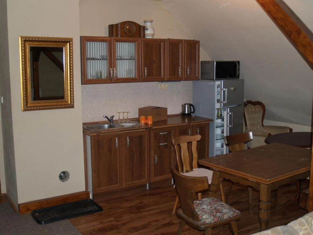 Kuchyňský kout — Gutská krčma